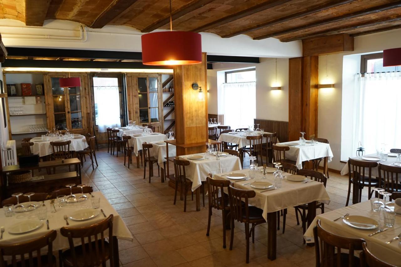 Fonda Biayna Hotel Bellver De Cerdanya Exterior photo