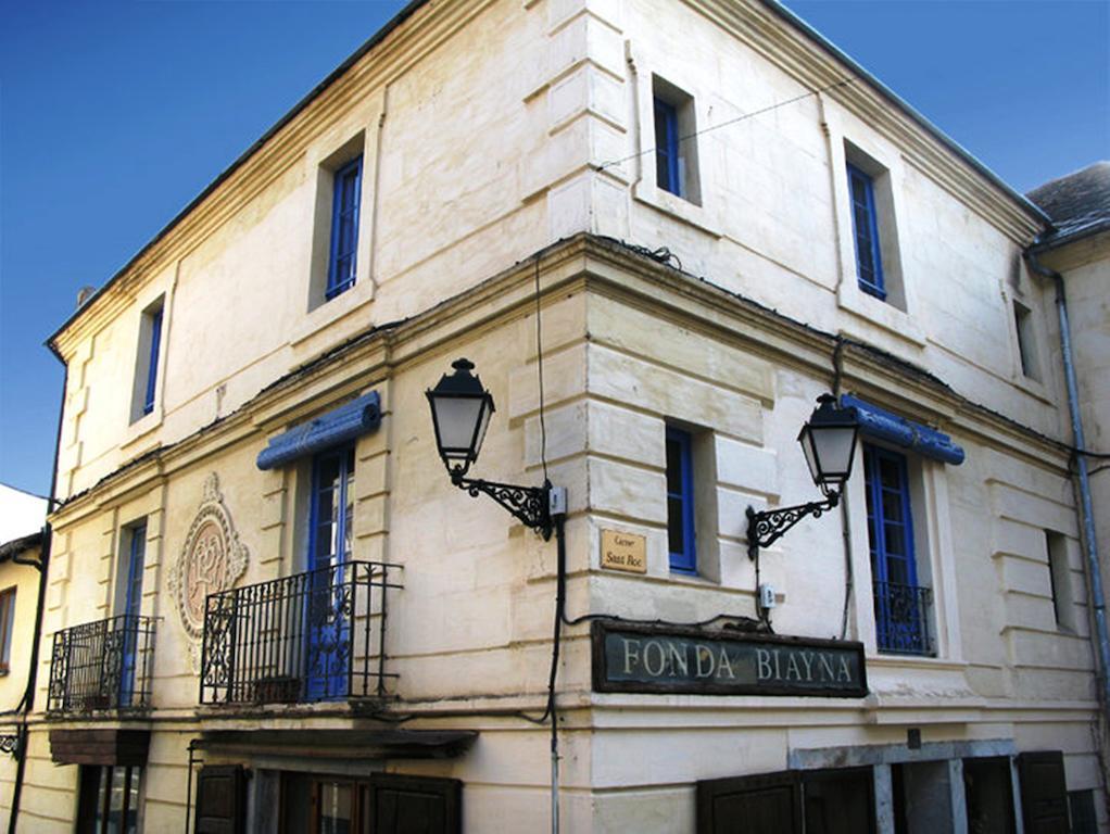 Fonda Biayna Hotel Bellver De Cerdanya Exterior photo